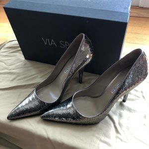 Via Spiga Metallic Silver Snake Skin Pumps!